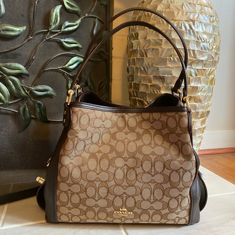Coach Signature Edie 31 *Brand New*
